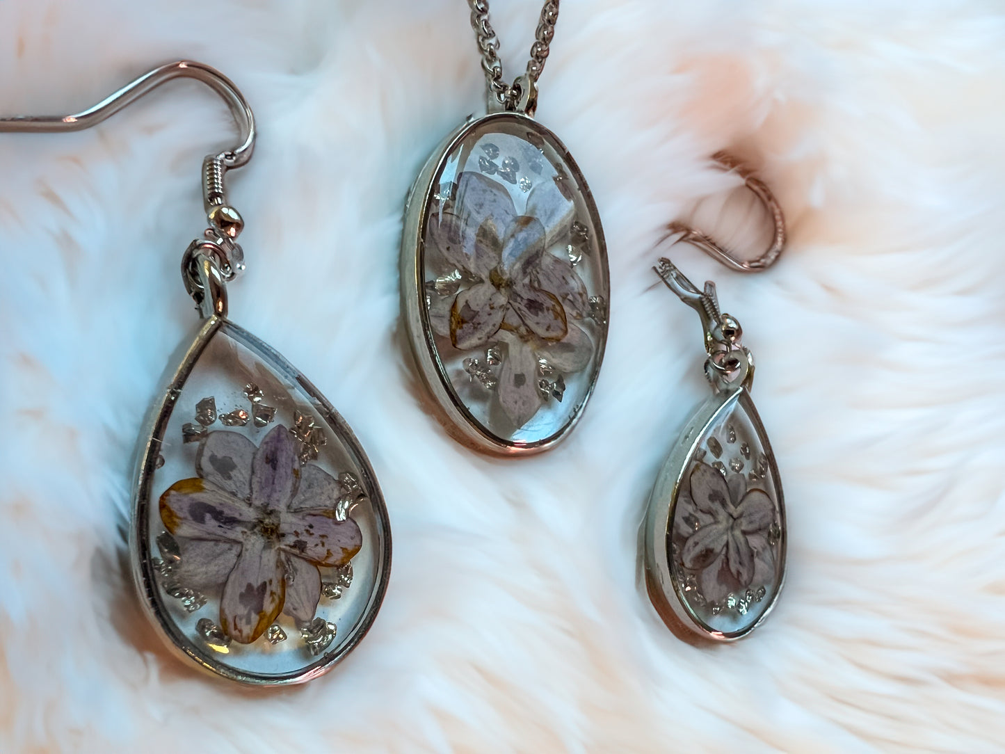 Lilac Pendant and Earring Set | Handmade Jewelry | Resin Craft