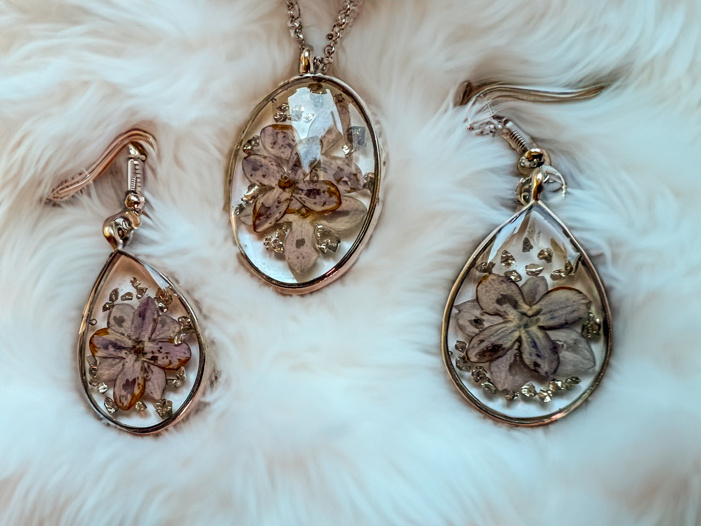 Lilac Pendant and Earring Set | Handmade Jewelry | Resin Craft