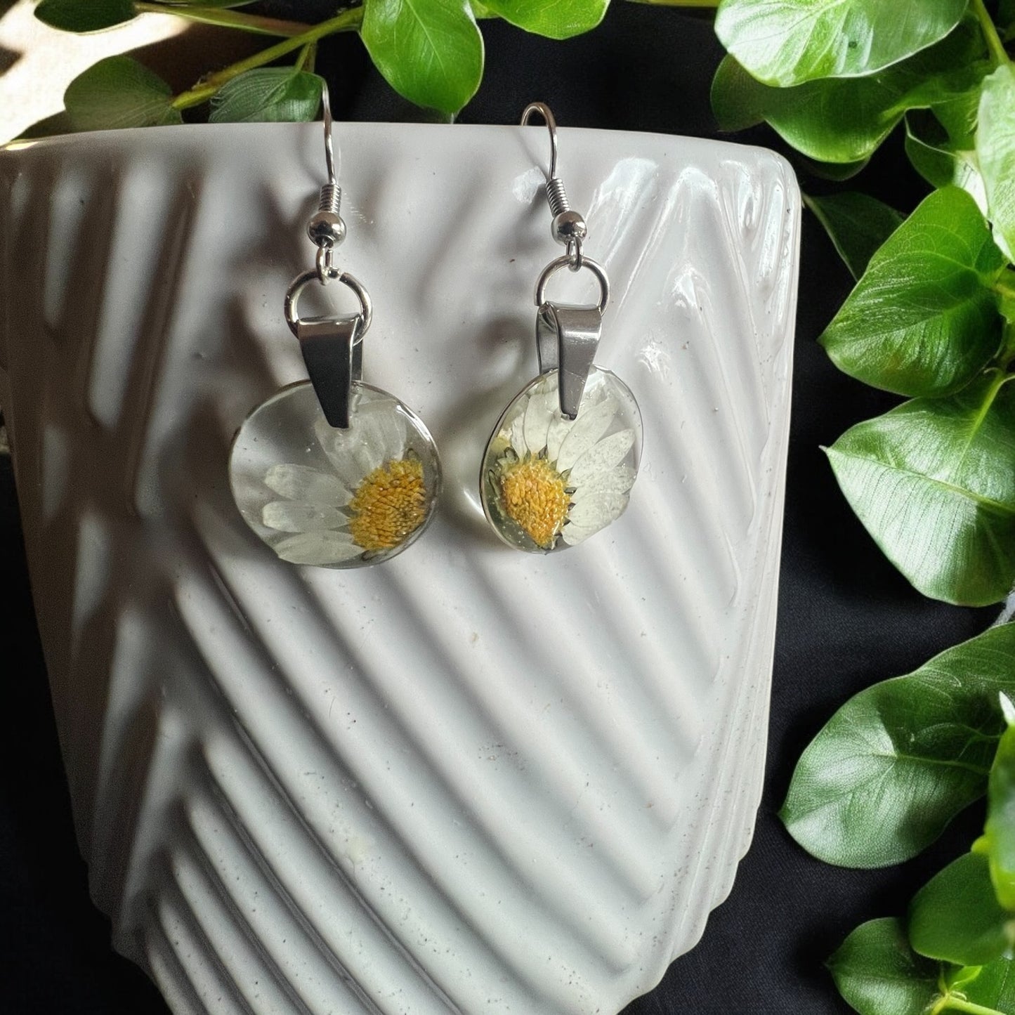 Botanical Earrings | Handmade Jewelry | Resin Craft